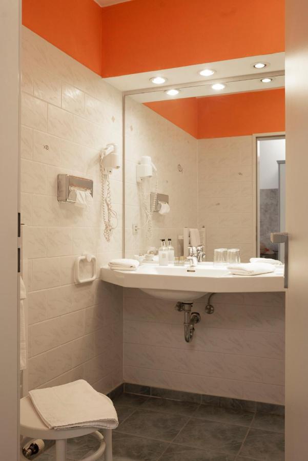 Hotel Adagio لبسيا المظهر الخارجي الصورة