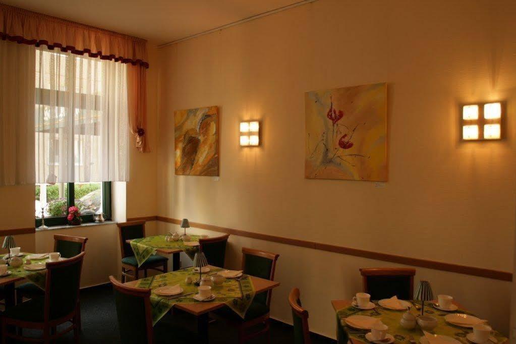 Hotel Adagio لبسيا المظهر الخارجي الصورة