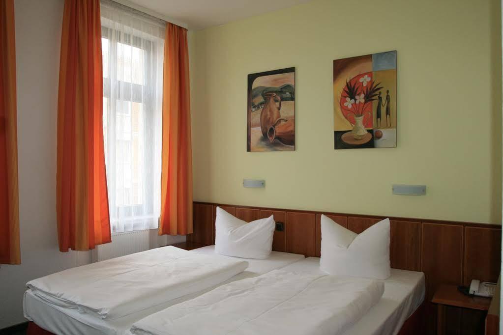 Hotel Adagio لبسيا المظهر الخارجي الصورة